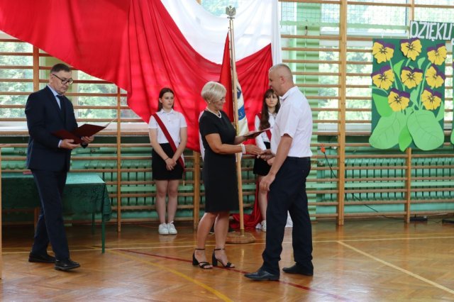 b_1024_768_0_00_images_2022_2023_Zakonczenie_347451330_727420622519222_956448867387275224_n